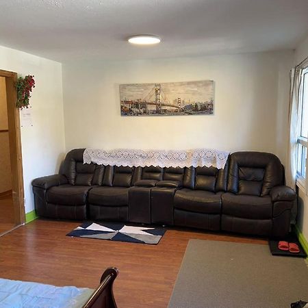 Apartment Avec Parking Prive Québec Eksteriør billede